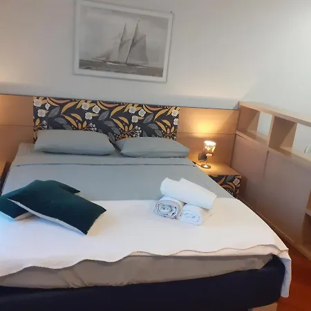 66 Panorama Loft Con Terrazzo E Parcheggio Gratuito Nella Struttura *